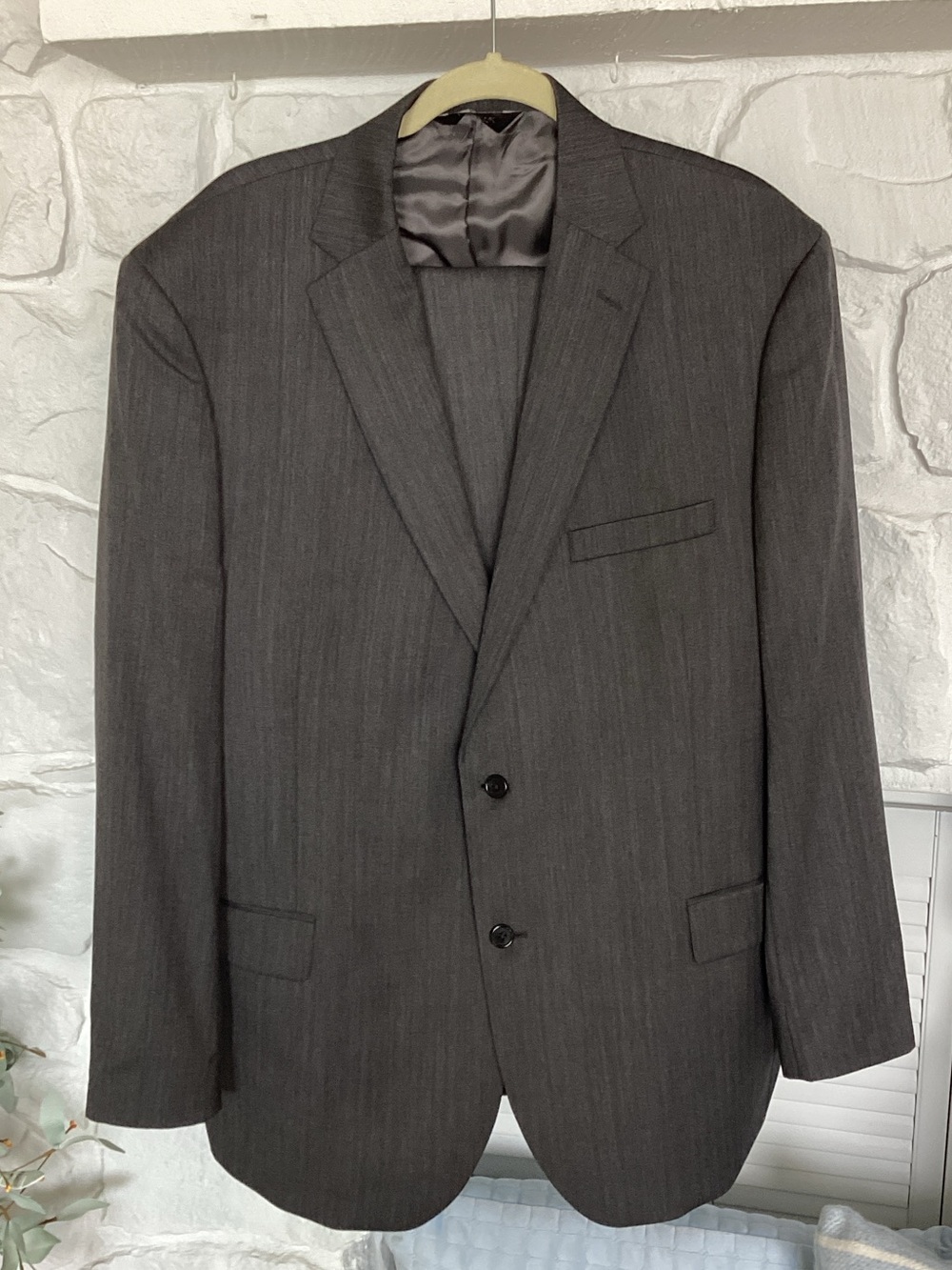 Jos. A. Bank Men's Charcoal Gray Two-Button Suit Jacket